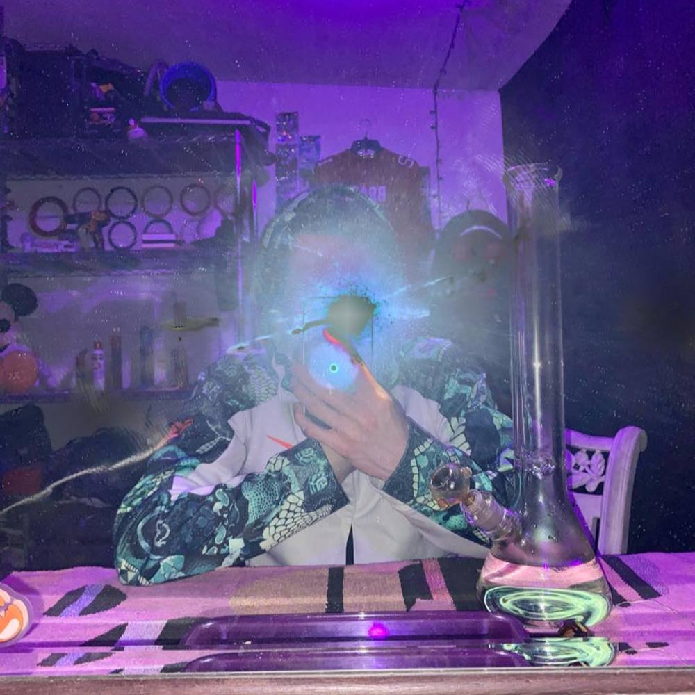 Meet your Posher, Alec